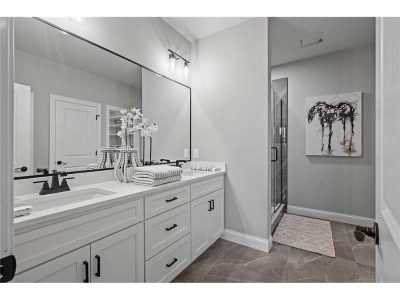 Custom Bathroom Vanity Fairview